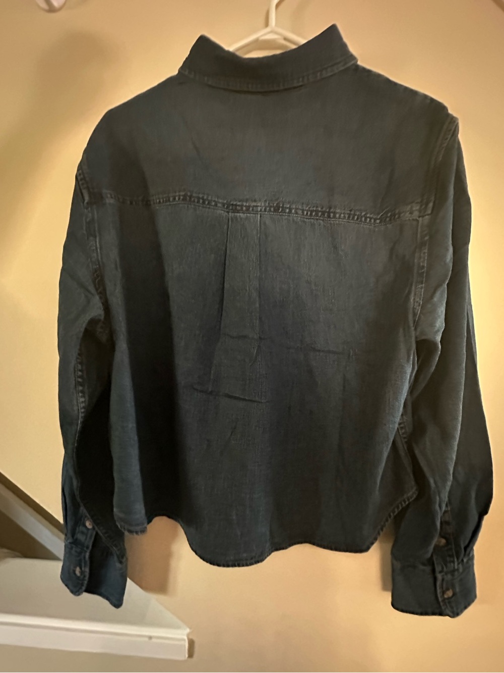 Denim Forum The ’80s Comfy Waist Denim Cropped button-up shirt - Picture 3 of 3